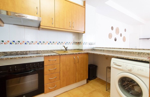 Canet de Berenguer Apartment | Global Properties: Practical flat with swimming pool in Canet Beach
