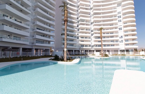 Canet de Berenguer Apartment | Global Properties: New apartment with terrace in Gran Canet Residencial