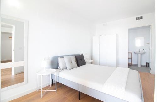 Canet de Berenguer Apartment | Global Properties, Moderno apartamento con terraza y vistas al mar