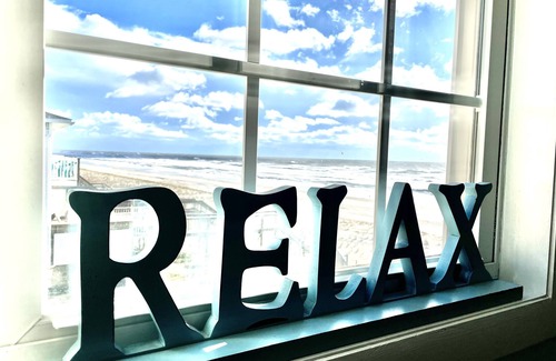 Emerald Isle House | Glori East/Oceanfront Ocean views from every room