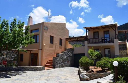 Koutouloufari House | Gloria Suite