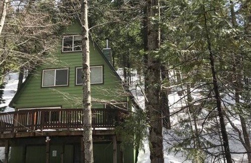 Camp Connell Cabin | Glorious Summer at Cabin on the Creek