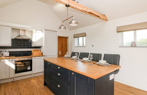 Efailwen Cottage | GLOWTY BRYNBEDW, pet friendly, luxury holiday cottage in Efailwen