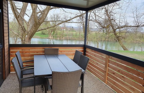 Metlika House | GM House, mobile house right next to Kolpa river