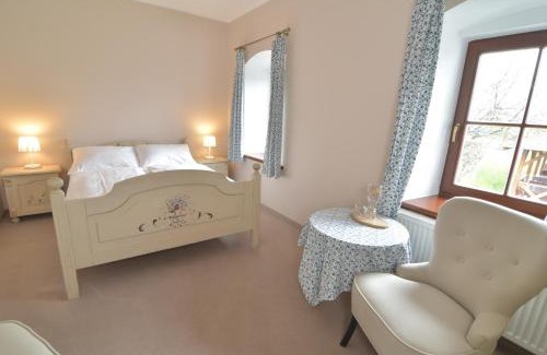 Walim Bed & Breakfast | Gościniec Nowa Wioska