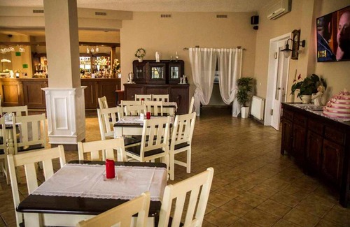 Osieczna Hotel | Gościniec U Kowolki