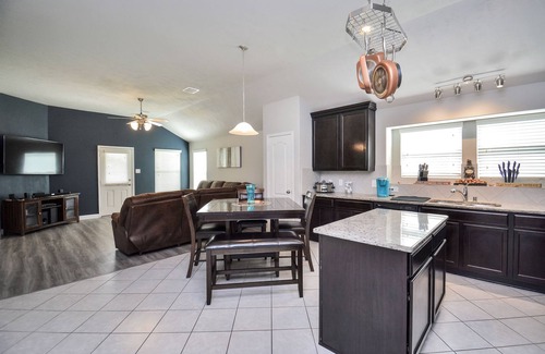 Houston House | Go see SHEN YUN, Tulum theme getaway, Turo Escalade available to RSVP. JACUZZI