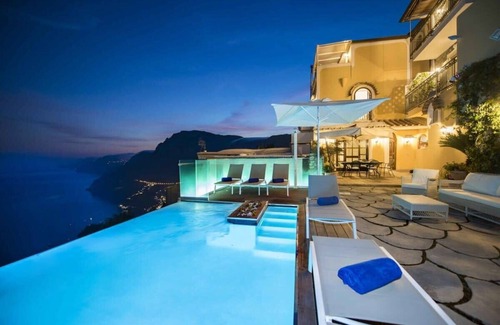 Path of the Gods Villa | Goddess Of Beauty Villa Where Land Meets Sky
