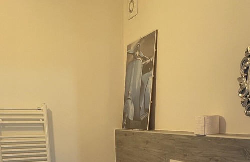 Monterubbiano Apartment | Goed ingericht appart in landhuis met zwembad, ideaal voor families en vrienden.