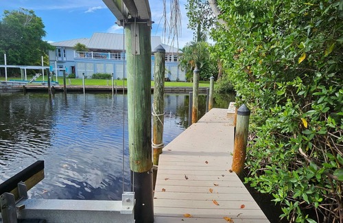 Shell Harbor House | Going Coastal - 3 Bed 2 Bath Pool Home in Sanibel!