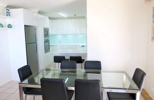 Palm Beach Apartment | Gold Coast Fabulous View at Palm Beach