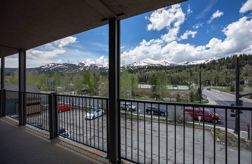 Historic District Condo | Gold Creek Condo: Downtown, Amazing Views