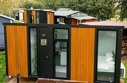 Lawrence House | Gold Nugget 2 by Tiny Away