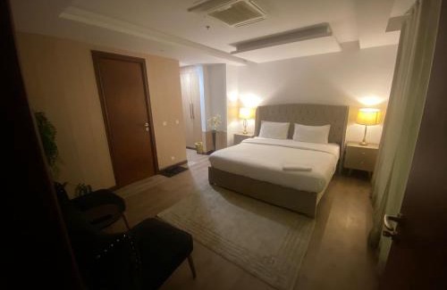 Lahore Apartment | GoldCrest Mall Luxury Apartments with Balcony In DHA Lahore