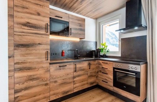 Rauris Apartment | Golden Lodges Resort near the ski lift