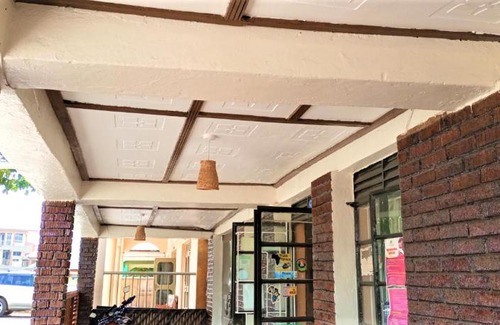 Kisoro Hotel | Golden Monkey Guest House