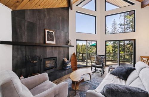 Groveland House | Golden Peak Cabin home