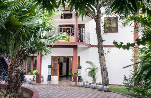 Jaffna House | Golden Star Guest House