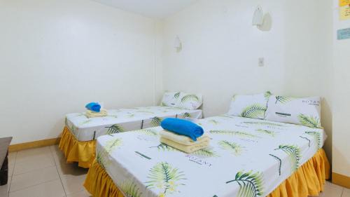Rosales Hotel | Golden Sunrise Hotel I by RedDoorz