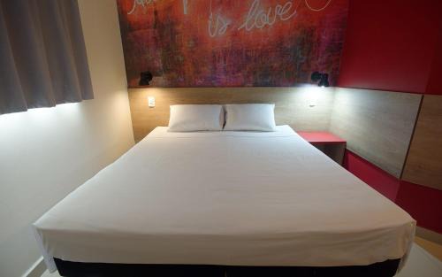 Franca Hotel | Golden Tower Express Franca by Fênix Hotéis