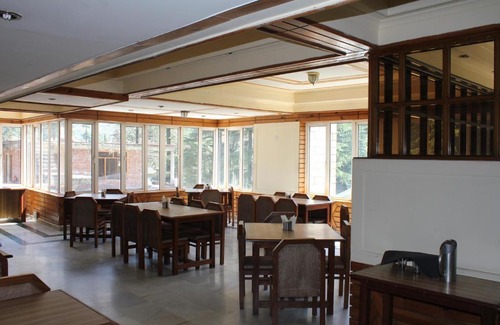 Old Manali Hotel | Golden Tulip Manali