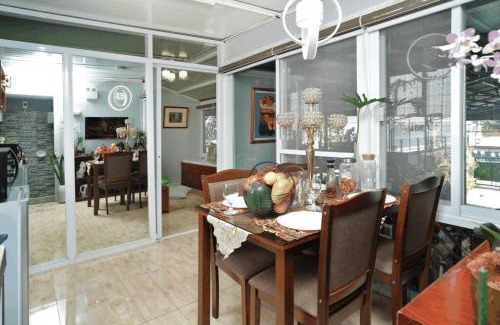 Malolos City Apartment | Golden V Grandeuria Unit F