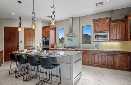 Gold Canyon House | Golden View | Superstition Mtn Views, Private Pool and Hot Tub, Sleeps 14