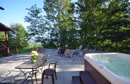 Bryson City House | Goldies Hideaway