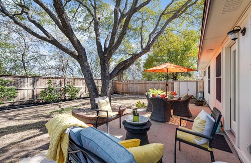 Milwood House | Goldilocks said it perfect - It's JUST RIGHT!