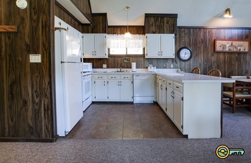 Basye Ski Chalet | Golf-lover's Mountain Chalet (#150A) - Great view of golf course!