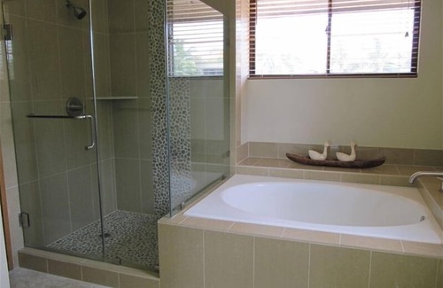 Waikoloa Villa | Golf Villa with Ocean View! Reduced Rates & Green Fees!