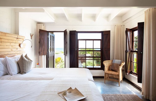 Paternoster House | Gonana Guesthouse