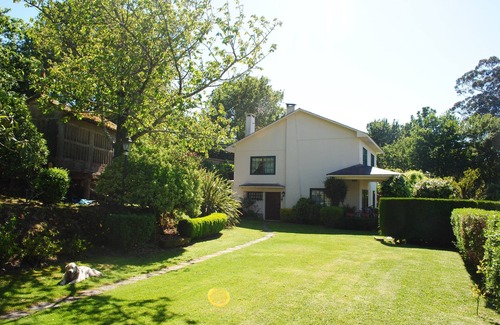 Gondomar House | Gondomar House with garden and pool near the beach and mountains