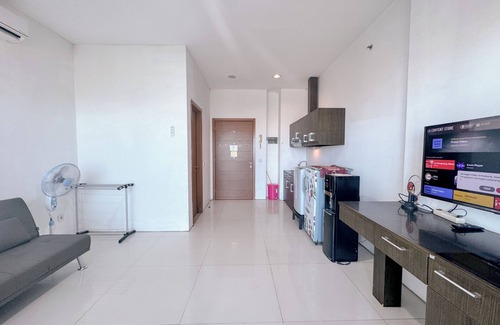Surabaya Apartment | Good Location And Relaxing 1Br Apartment At Aryaduta Residence