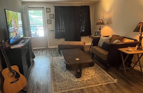 Laurel Apartment | Good Vibes and a zen like atmosphere!