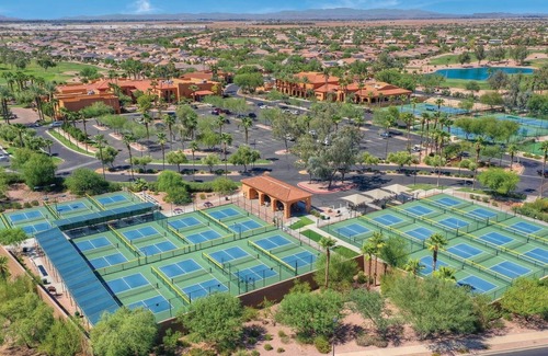 Palm Valley House | Goodyear - Pebble creek