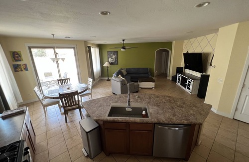 Canyon Trails House | Goodyear Spring Training/Indians & Reds Stadium 5m away!