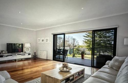 Goolwa South House | Goolwa Serenity - Modern, Peaceful, Linen & wifi included