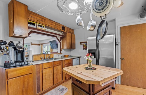 Knik-Fairview House | Goose Bay Hideaway - Gorgeous mountain views with 300' of Cook Inlet water front