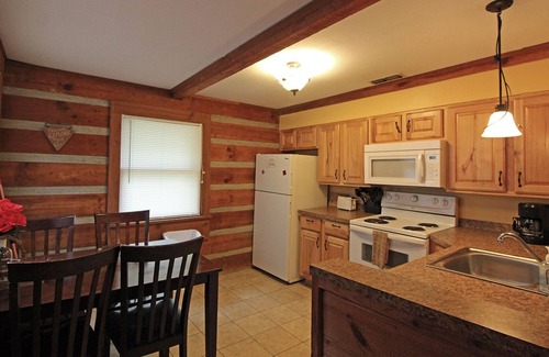 Bryson City House | Gorge-ous View Cabin