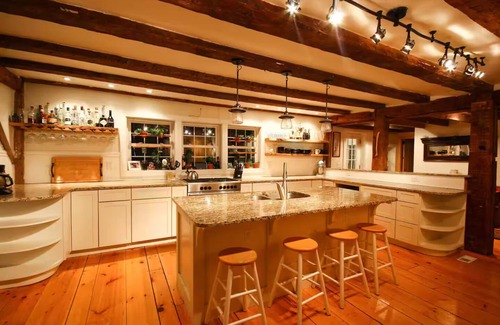 Grand Isle House | Gorgeous 1835 Farmhouse w. Lake/MTN Views!