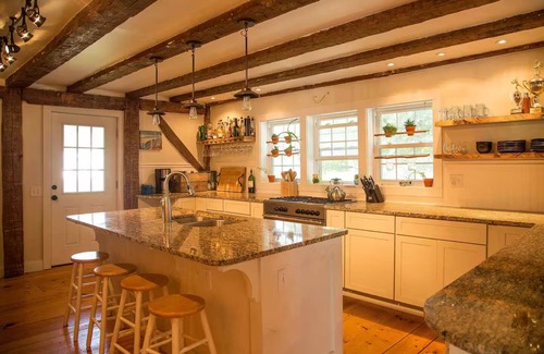 Grand Isle House | Gorgeous 1835 Farmhouse w. Lake/MTN Views!