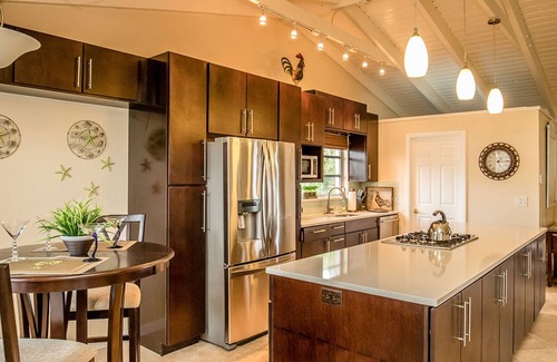 Big Pine Key House | Gorgeous 2 Bed 2 Bath Pool Home on a Canal
