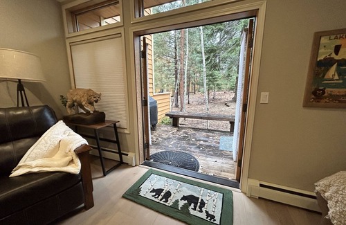Incline Village Condo | Gorgeous 2 bed/2 bath ground floor unit in the McCloud community