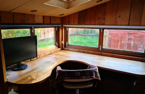 Kintbury Cottage | Gorgeous 2 bedroom Kintbury cottage with garden