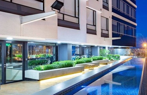 Quito Apartment | Gorgeous 2 Bedroom Luxury Apartment With Pool, Gym, View & More in Quito