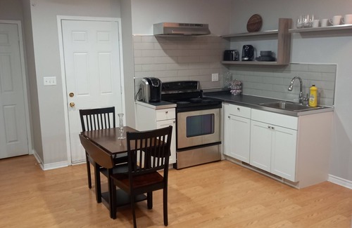 Ajax House | Gorgeous 2 story suite 1 Bedroom, perfect for you.