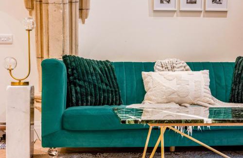 North Finchley Apartment | Gorgeous 2BR Flat in North Finchley, 3 min tube