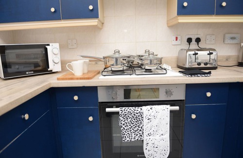 Bradley Stoke House | Gorgeous 3 bed in Bristol