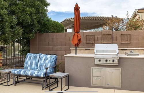 Anthem Country Club House | Gorgeous 3-bedroom home with private pool and hot tub in Anthem Country Club.